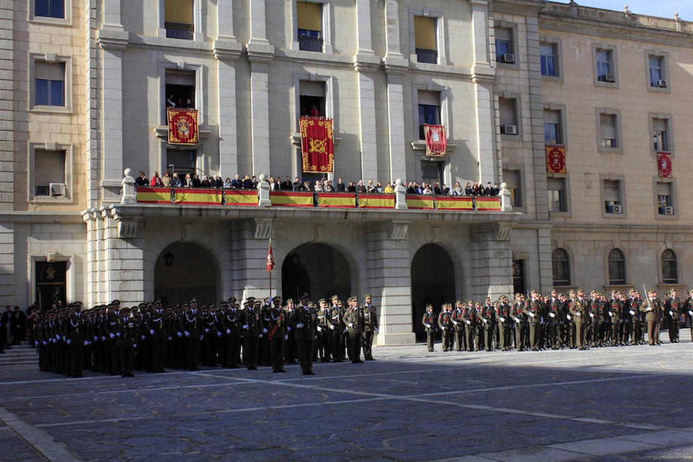 La Academia de Infantería de Toledo se viste de gala