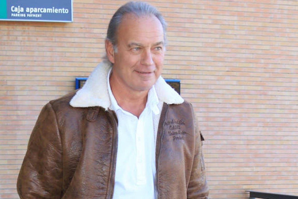 Bertín Osborne: «Los hombres somos inútiles para la cocina y vosotras no jugáis al fútbol». 