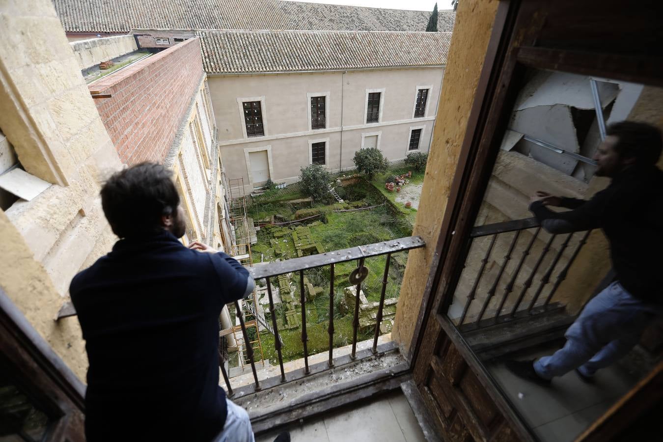 Los primeros preparativos para la reforma del Palacio Episcopal de Córdoba, en imágenes