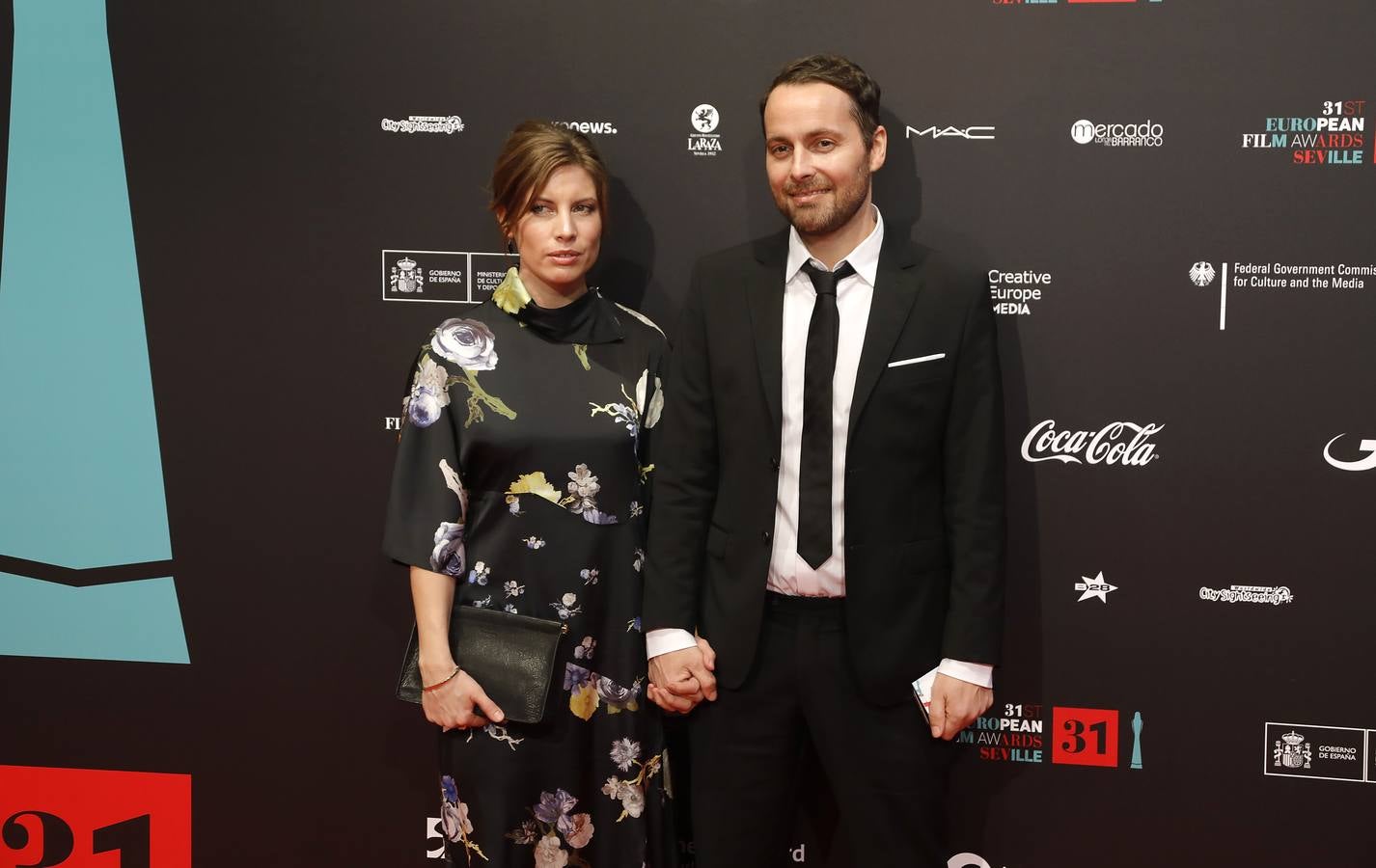 Fotogalería: Todos los rostros conocidos que acudieron a los Premios de la Academia de Cine Europeo en Sevilla (I)