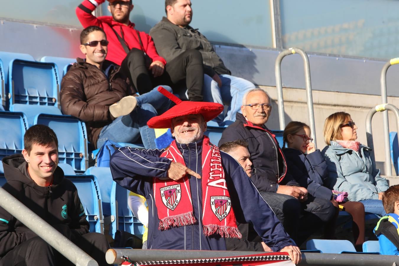 (FOTOS) El partido de fútbol de los Reyes Magos en imágenes