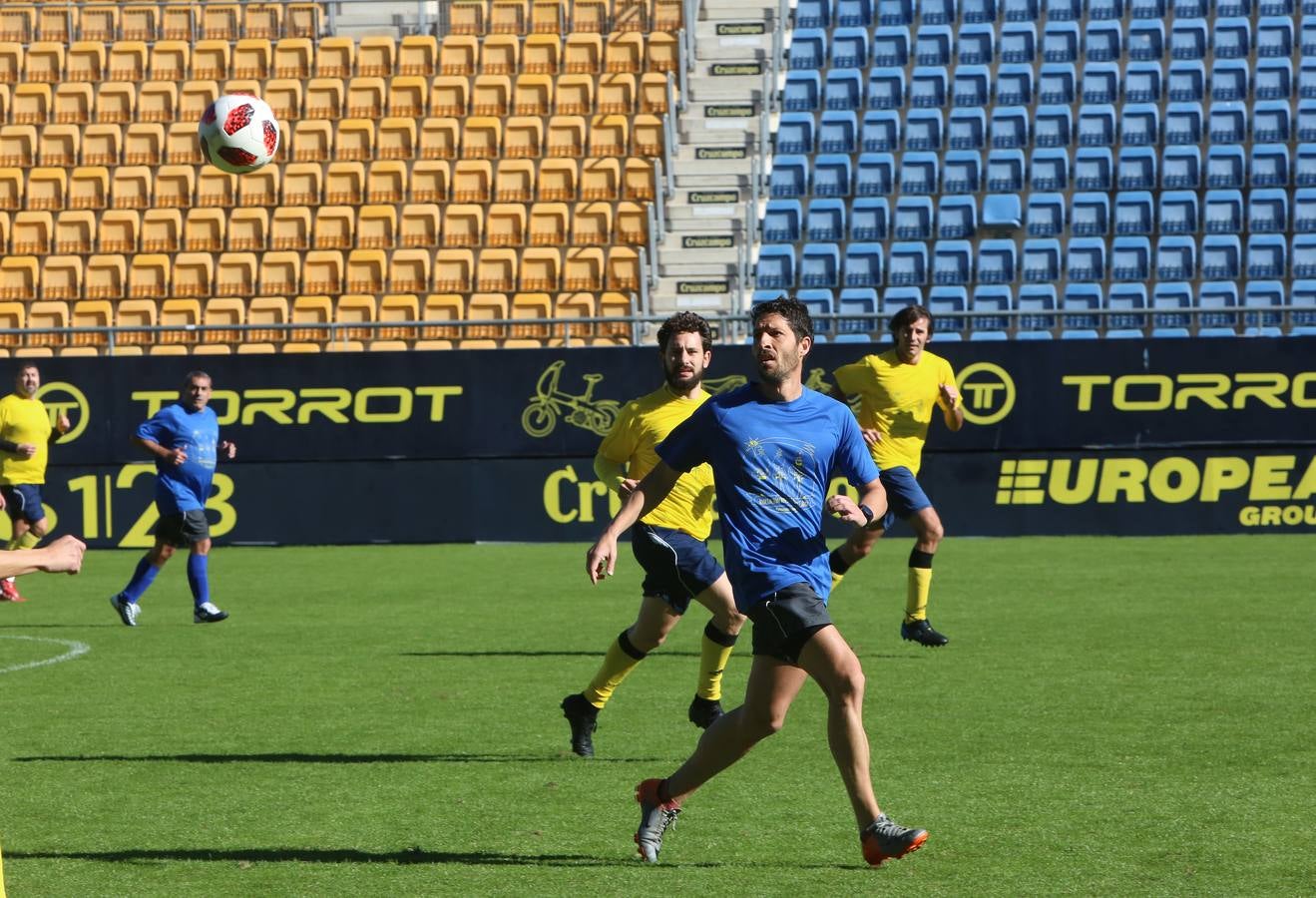 (FOTOS) El partido de fútbol de los Reyes Magos en imágenes