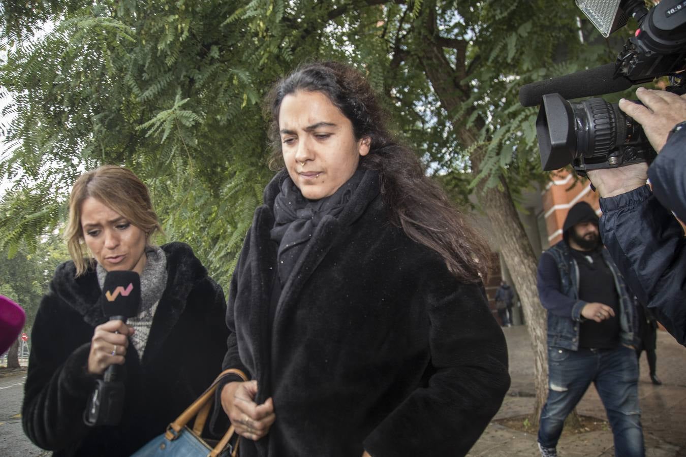 Fotogalería: Rostros conocidos en la capilla ardiente de Chiquetete