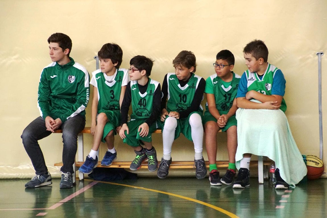 Las mejores imágenes del partido entre Salesianos San Miguel y Jesús Maestro