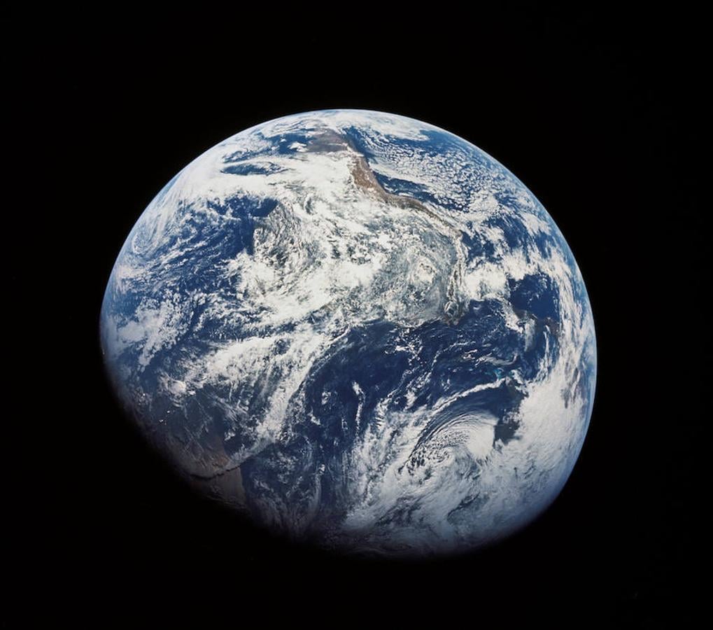 La misión Apolo VIII en imágenes. La primera imagen capturada por un humano de toda la Tierra (seguramente por William Anders)