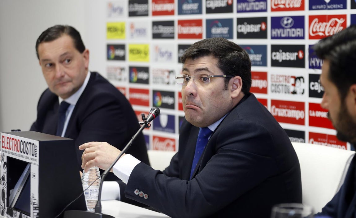 La comparecencia de Jesús León, presidente del Córdoba CF, en imágenes