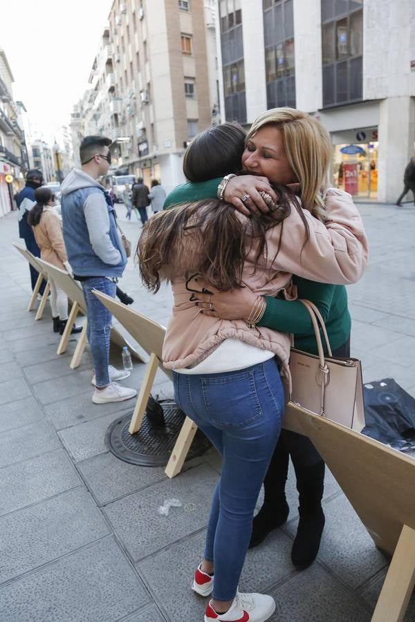 Los abrazos de los barrios desfavorecidos de Córdoba, en imágenes