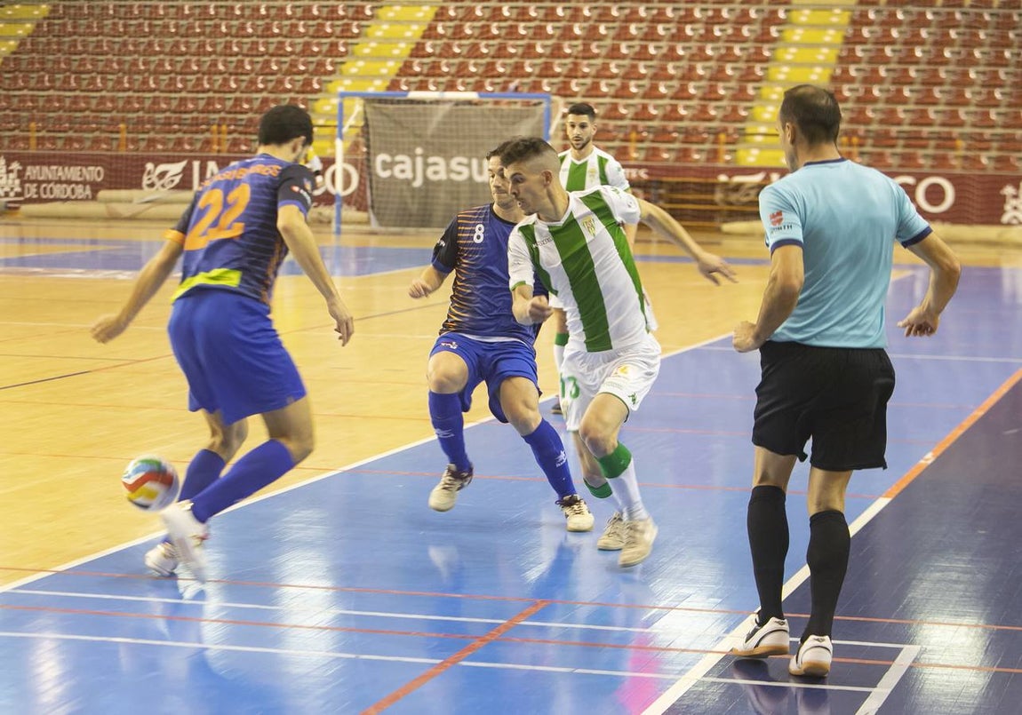 El Córdoba CF Futsal-Colo Colo, en imágenes