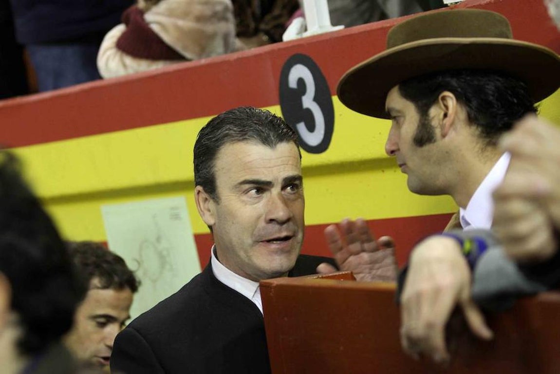 Festival taurino a beneficio de los damnificados por las riadas en Cebolla en 2018