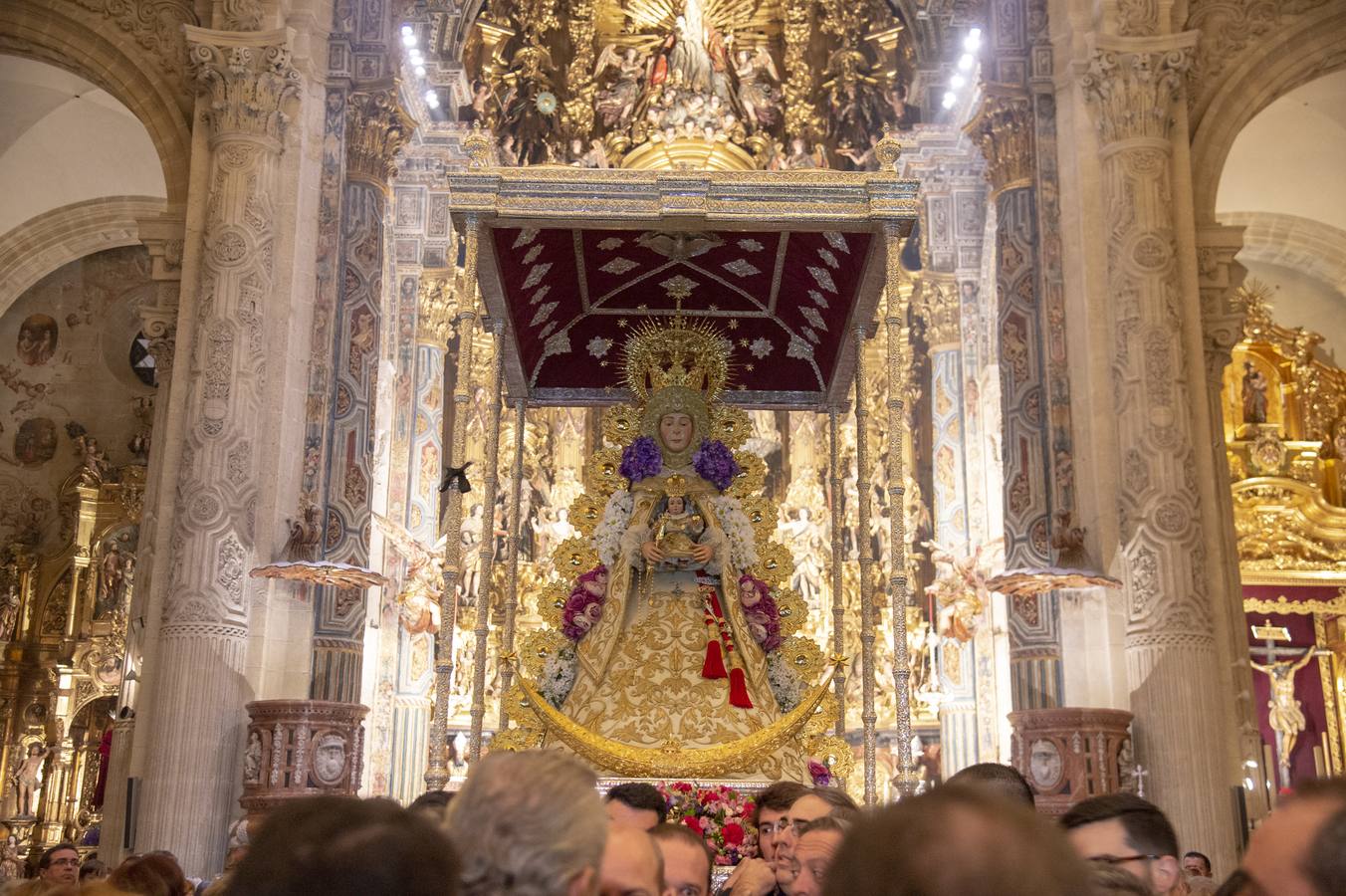 Galería de la procesión de la Virgen del Rocío de Sevilla