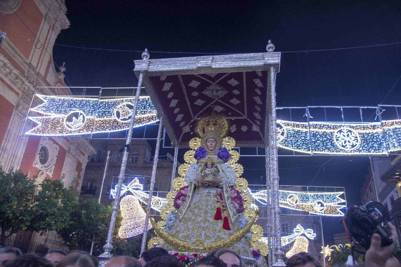 Galería de la procesión de la Virgen del Rocío de Sevilla