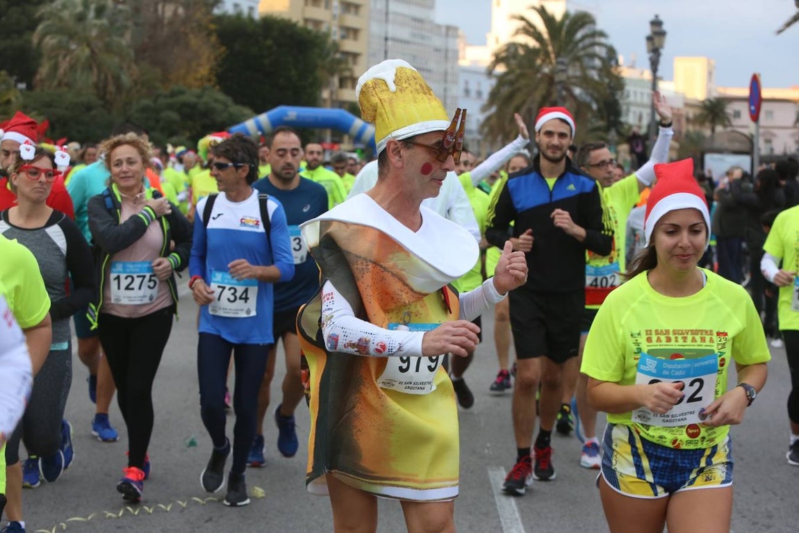 Fotos: Búscate en la San Silvestre de Cádiz 2018 (I)
