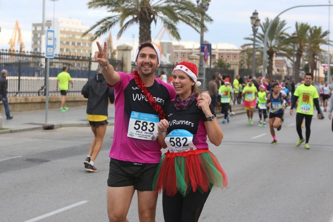 Fotos: Búscate en la San Silvestre de Cádiz 2018 (I)
