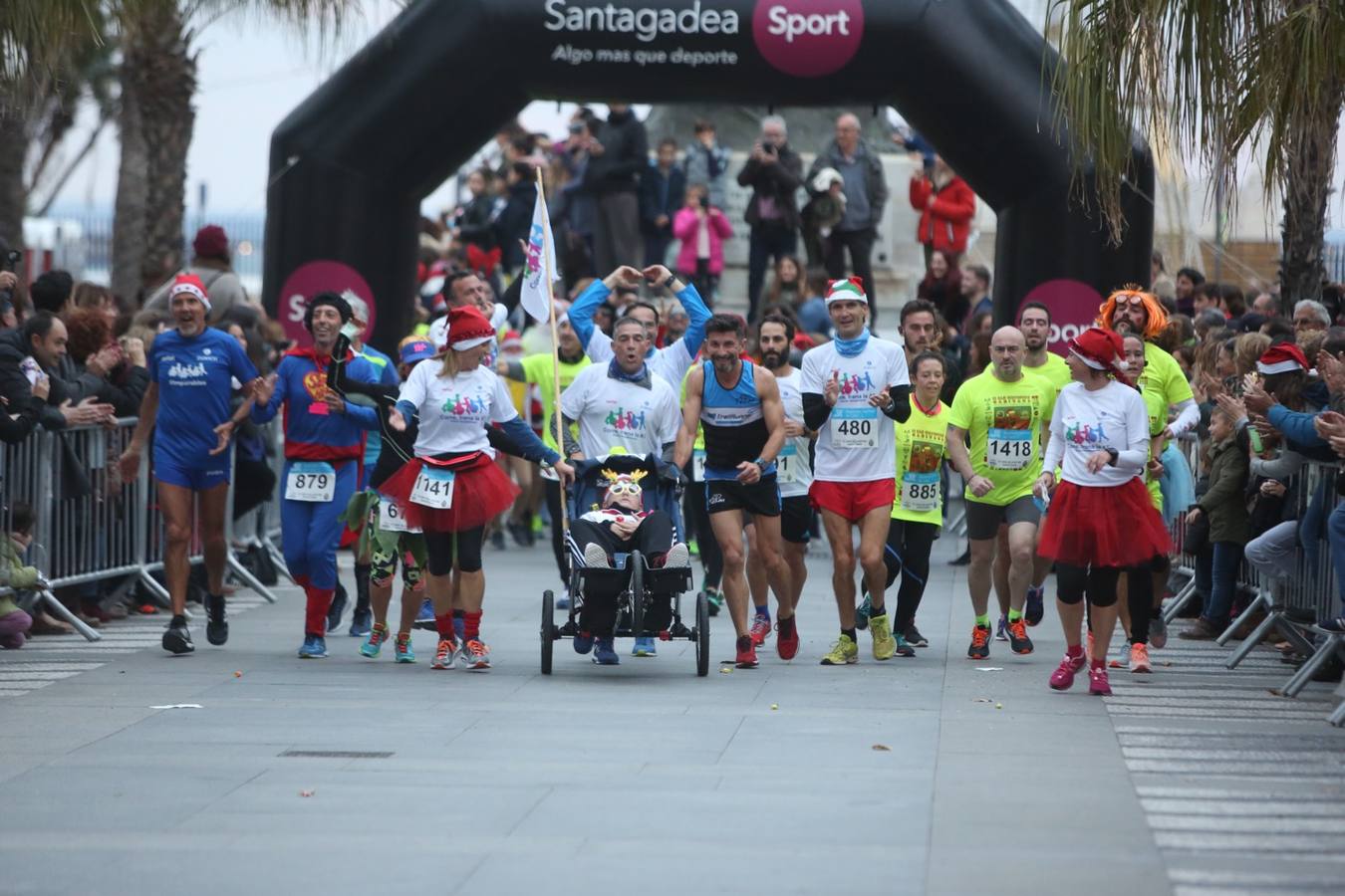 Fotos: Búscate en la San Silvestre de Cádiz 2018 (I)