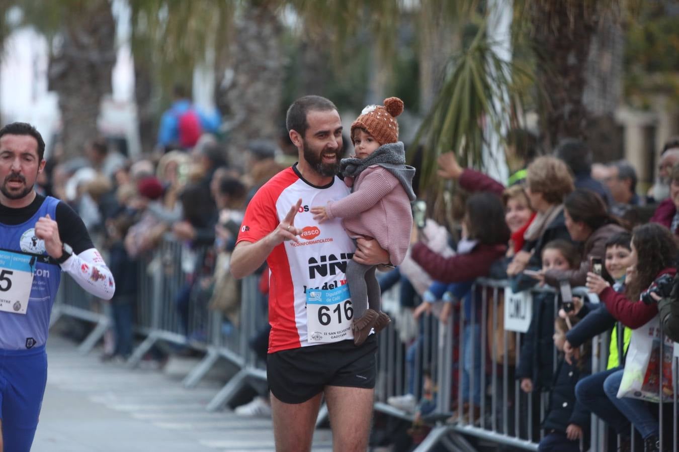 Fotos: Búscate en la San Silvestre de Cádiz 2018 (I)