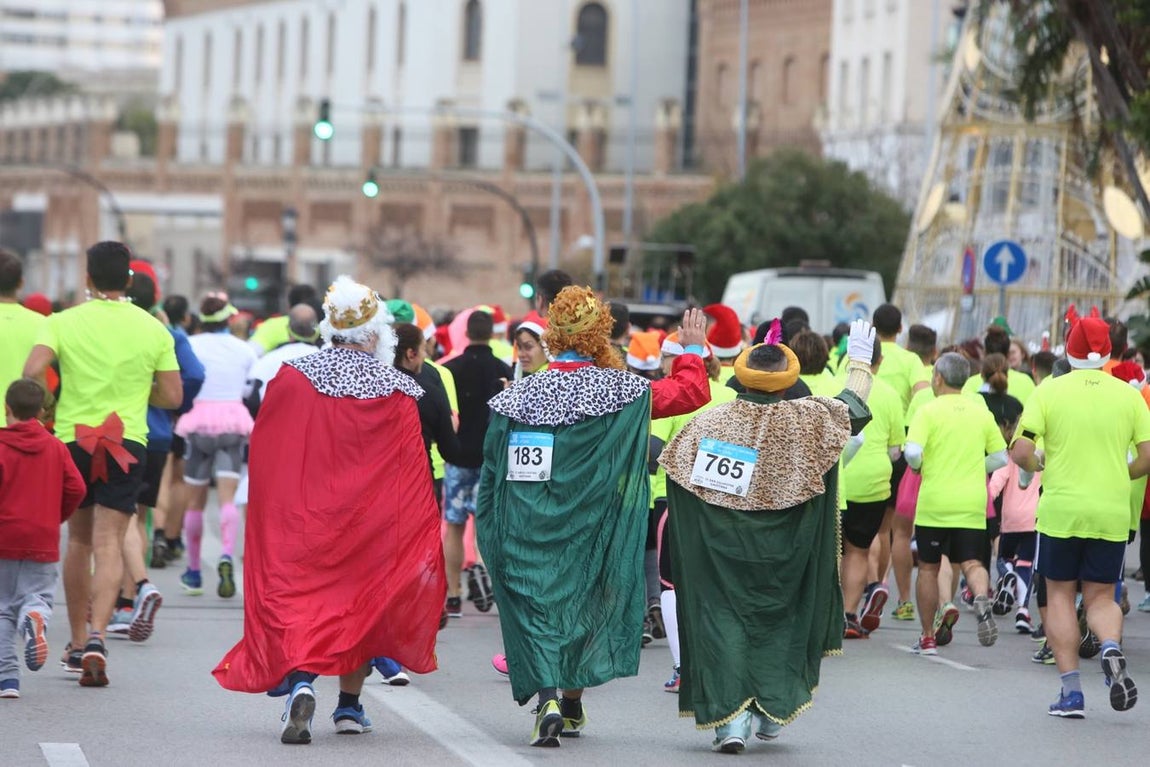 Fotos: Búscate en la San Silvestre de Cádiz 2018 (II)