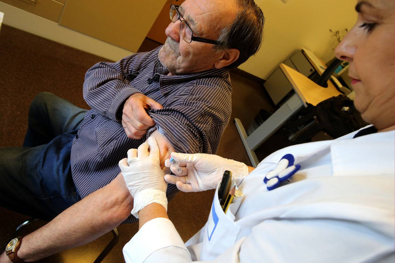 3 de enero. La provincia de Cádiz padecía una epidemia de gripe que dejaba en casa a miles de estudiantes y trabajadores gaditanos. El pico clínico llegó a los 344 afectados por cada cien mil habitantes.. 