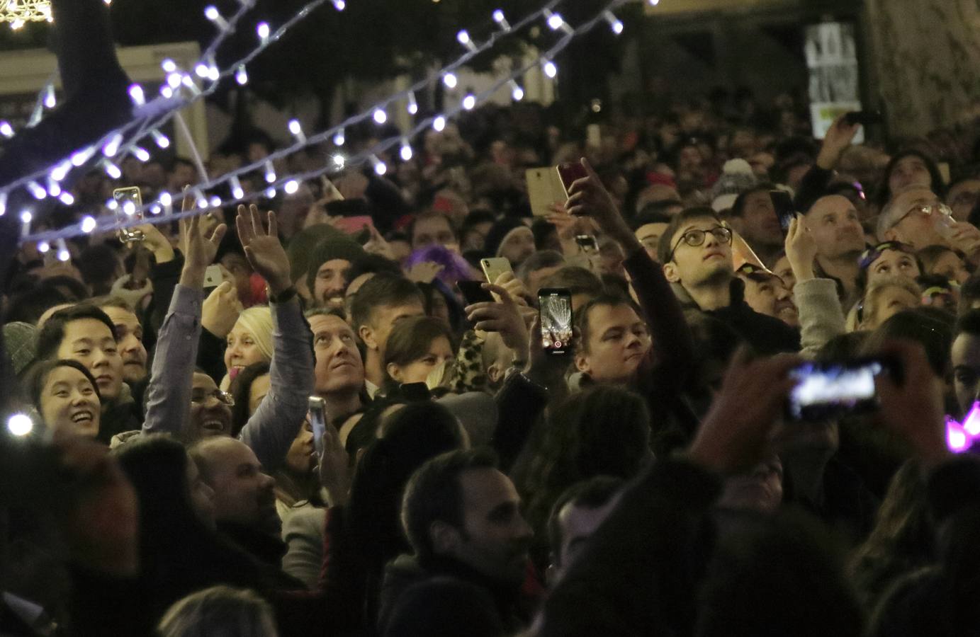 Las imágenes de la celebración de la Nochevieja en Sevilla