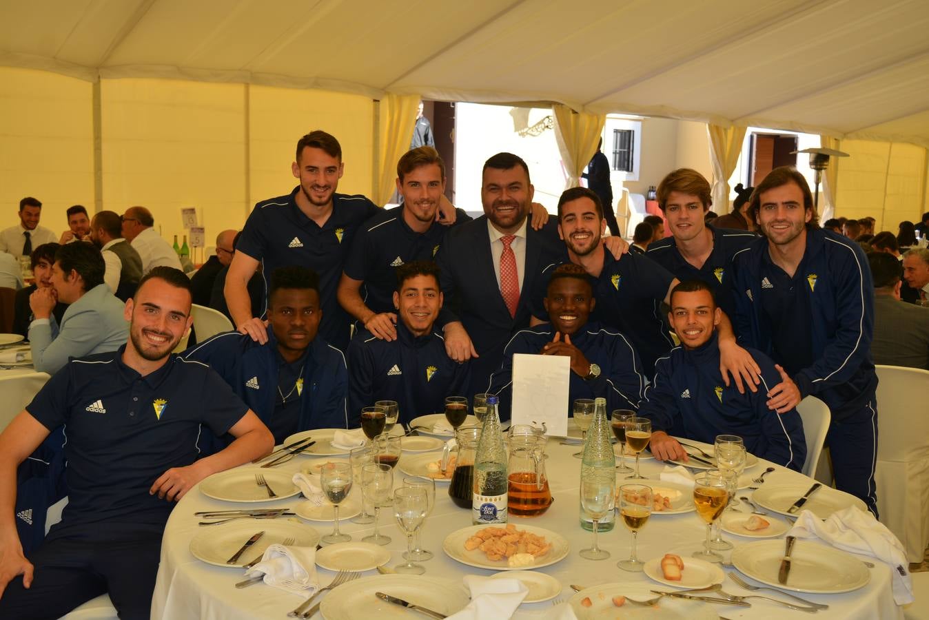 El almuerzo de Navidad del Cádiz CF, en imágenes