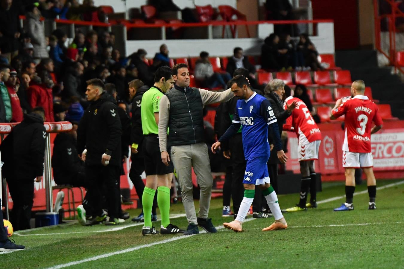 La derrota del Córdoba CF ante el Nástic, en imágenes