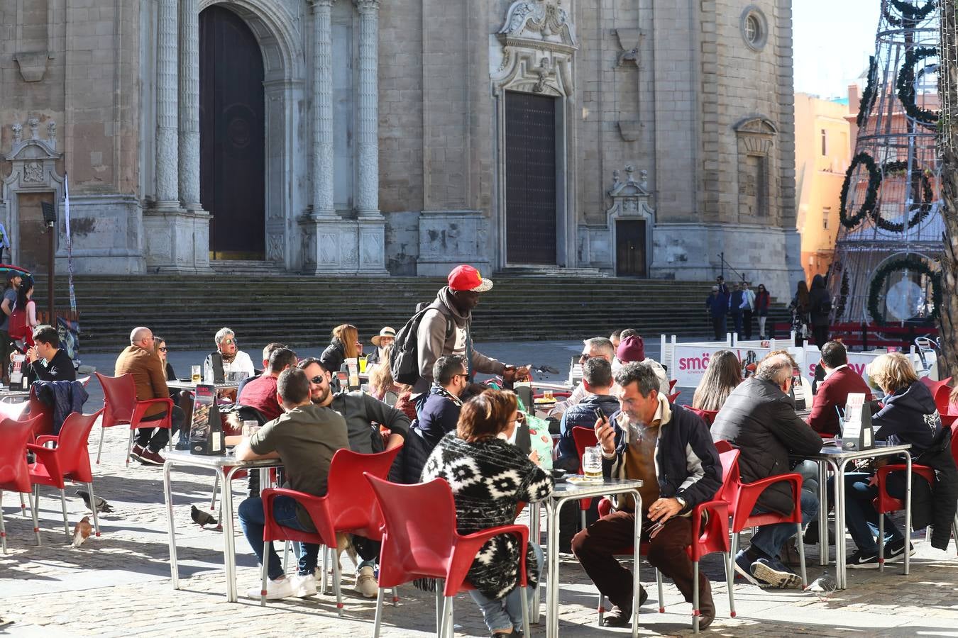 Los Reyes Magos reparten ilusión por las casas de la provincia de Cádiz