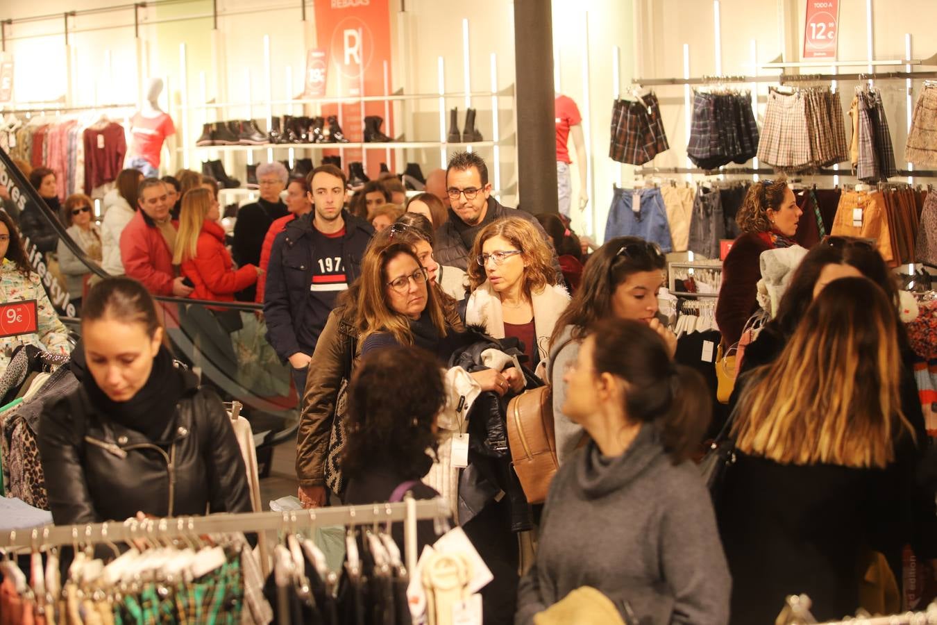 El ambiente de Córdoba en las rebajas, en imágenes