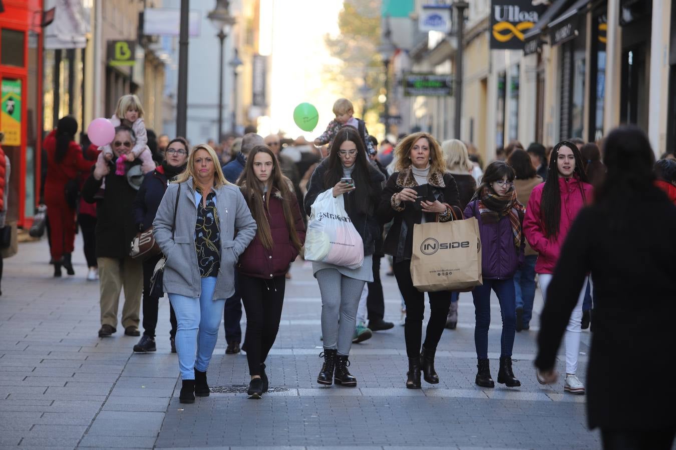 El ambiente de Córdoba en las rebajas, en imágenes