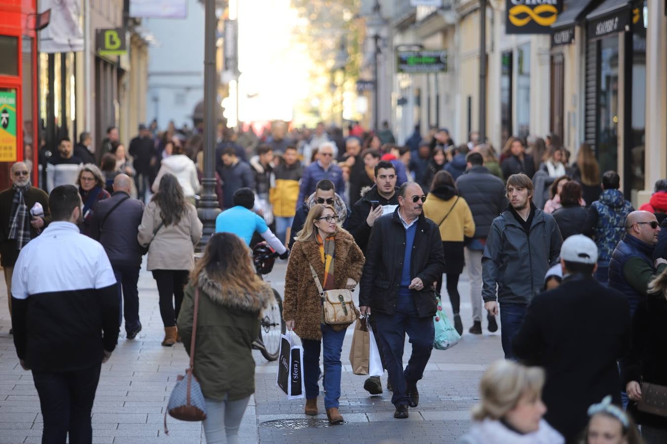 El ambiente de Córdoba en las rebajas, en imágenes