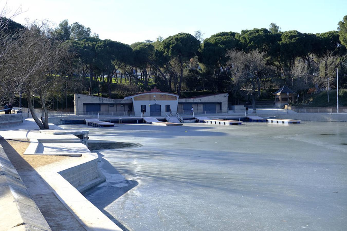 2. El embarcadero, donde entrenaban las escuelas de remo y kayak, se ha renovado por completo