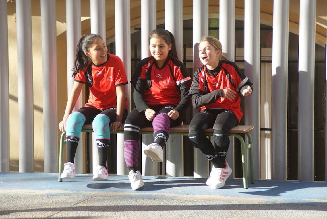 Las mejores imágenes del encuentro entre el "Beata María Ana de Jesús" y el "Rafaela Ybarra". 