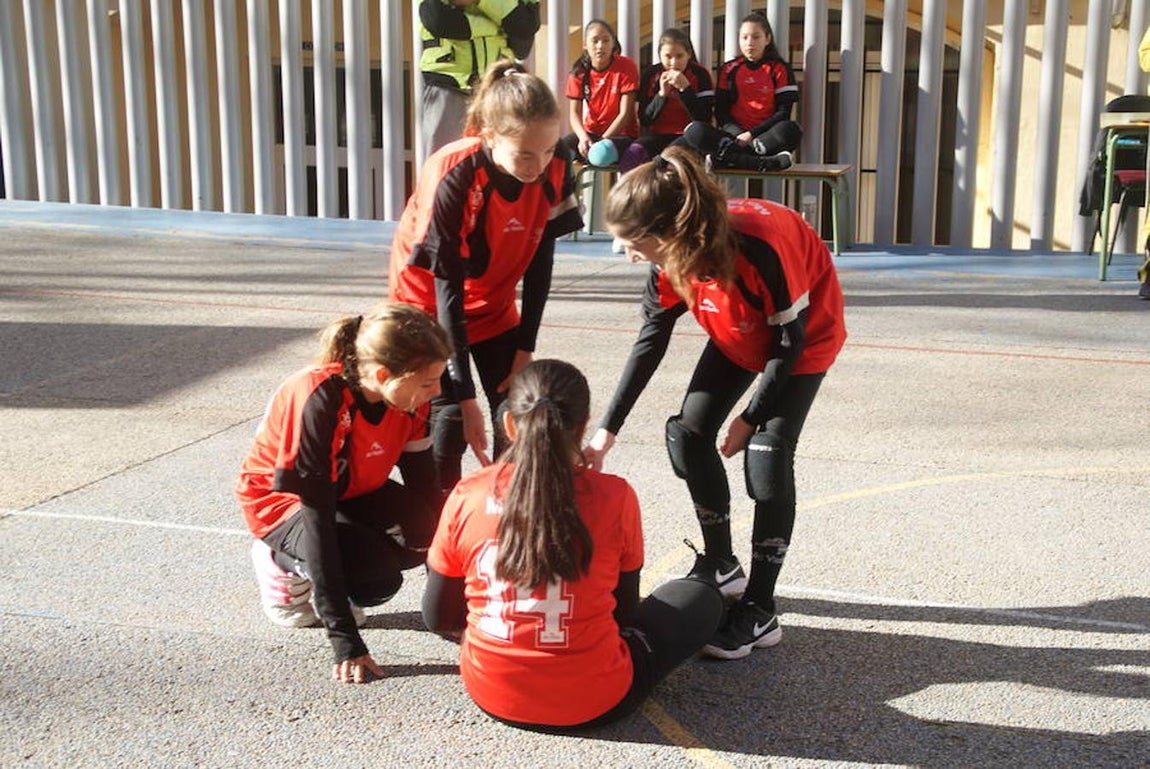 Las mejores imágenes del encuentro entre el "Beata María Ana de Jesús" y el "Rafaela Ybarra". 