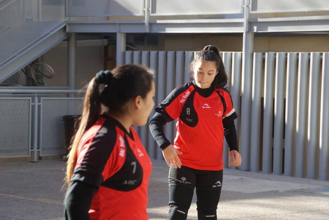 Las mejores imágenes del encuentro entre el "Beata María Ana de Jesús" y el "Rafaela Ybarra". 