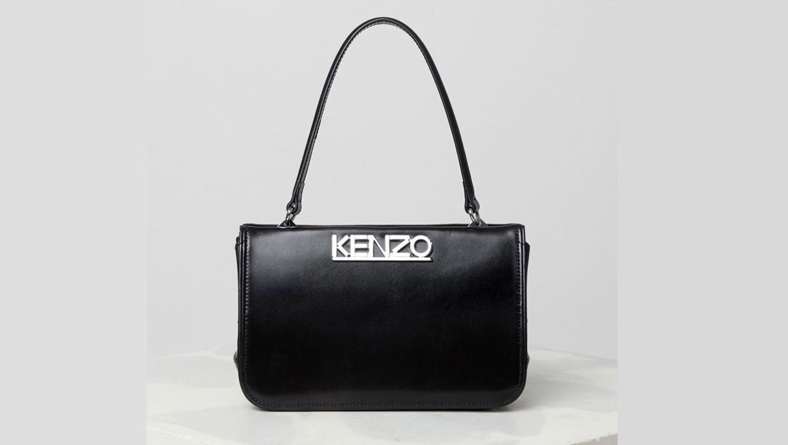 Bolso de piel en color negro, modelo Kyoto de Kenzo (precio: 234 euros / antes: 390 euros)