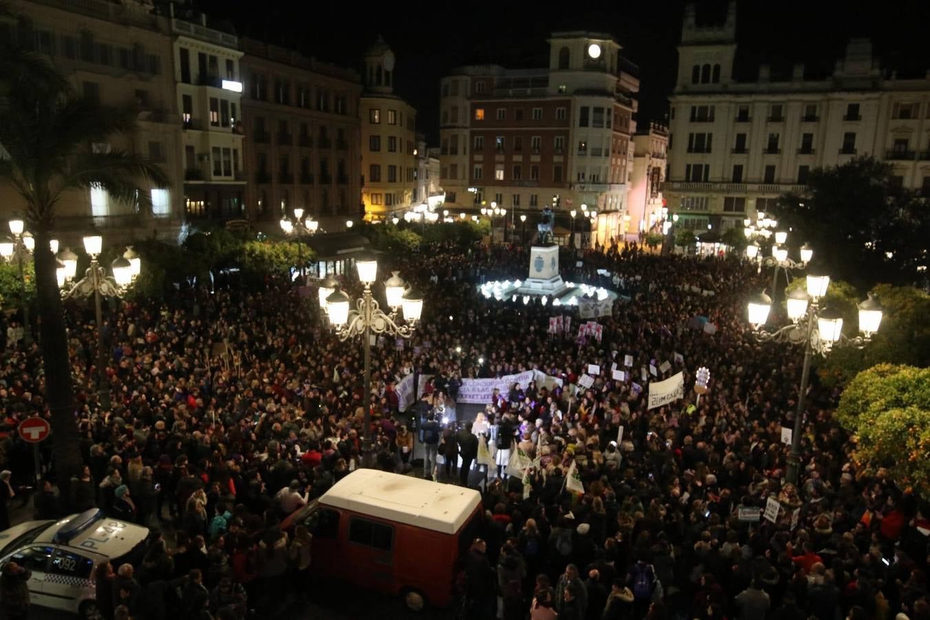 La protesta feminista en Córdoba, en imágenes