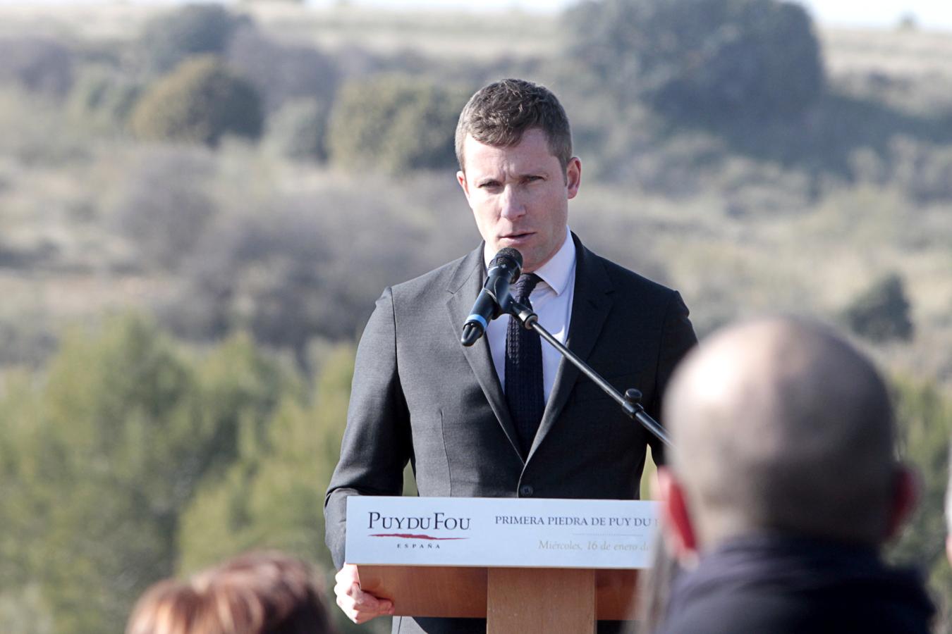 El presidente del parque temático francés, Nicolas de Villiers;. 