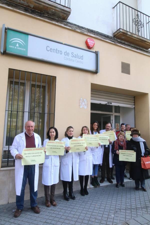 El paro en Atención Primaria en Córdoba, en imágenes