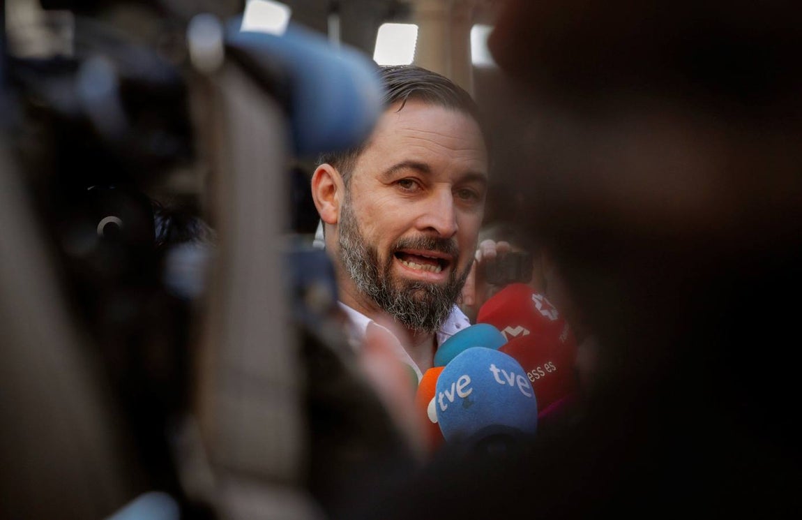 En imágenes, la investidura de Juanma Moreno Bonilla