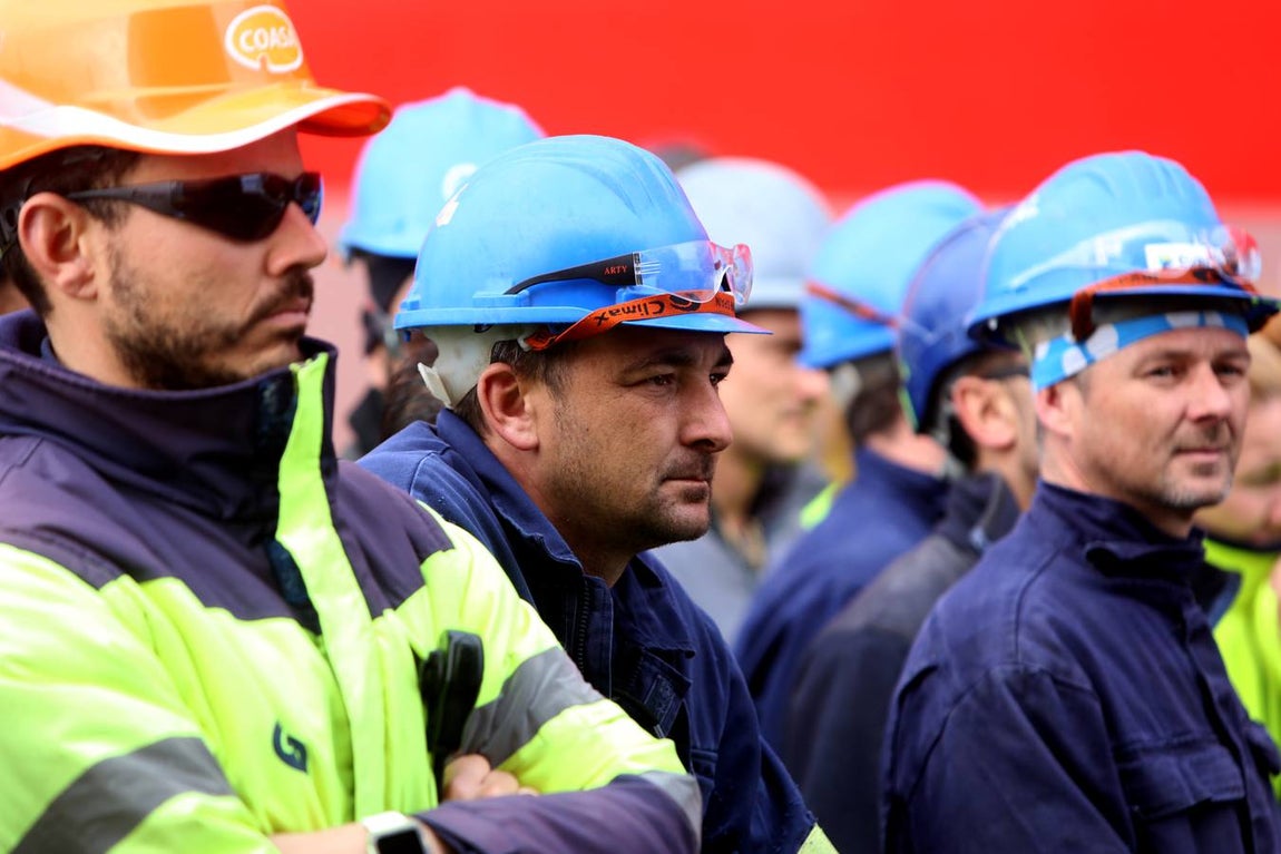 Fotos: Navantia entrega el tercer petrolero, Monte Urquiola, al grupo vasco Ibaizabal