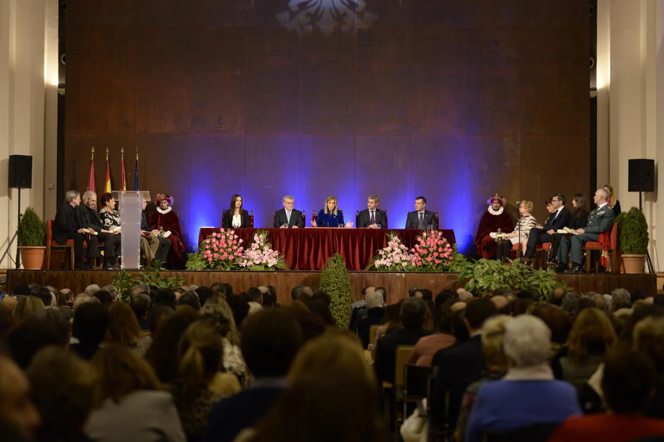 El acto de entrega de Honores y Distinciones de Toledo, en imágenes