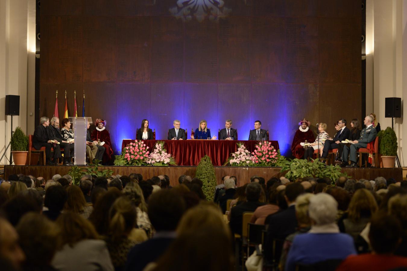 El acto de entrega de Honores y Distinciones de Toledo, en imágenes