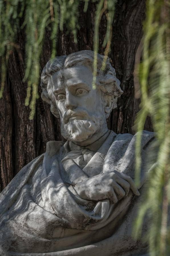 Glorieta de Becquer en el Parque María Luisa