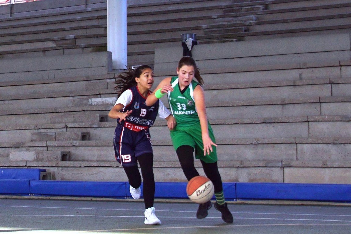 Las mejores imágenes del encuentro BVM Irlandesas - Menesiano. 