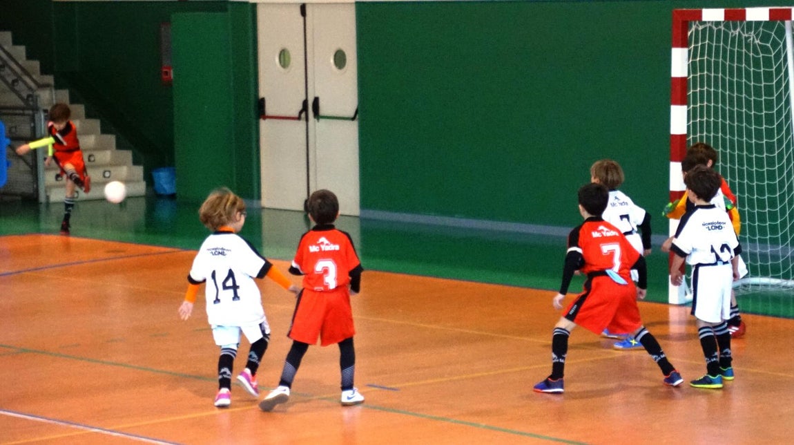 Las mejores imágenes del encuentro Merced 3C Escuelas Inter "C" - Sagrado Corazón de Jesús de Gutenberg "A". 