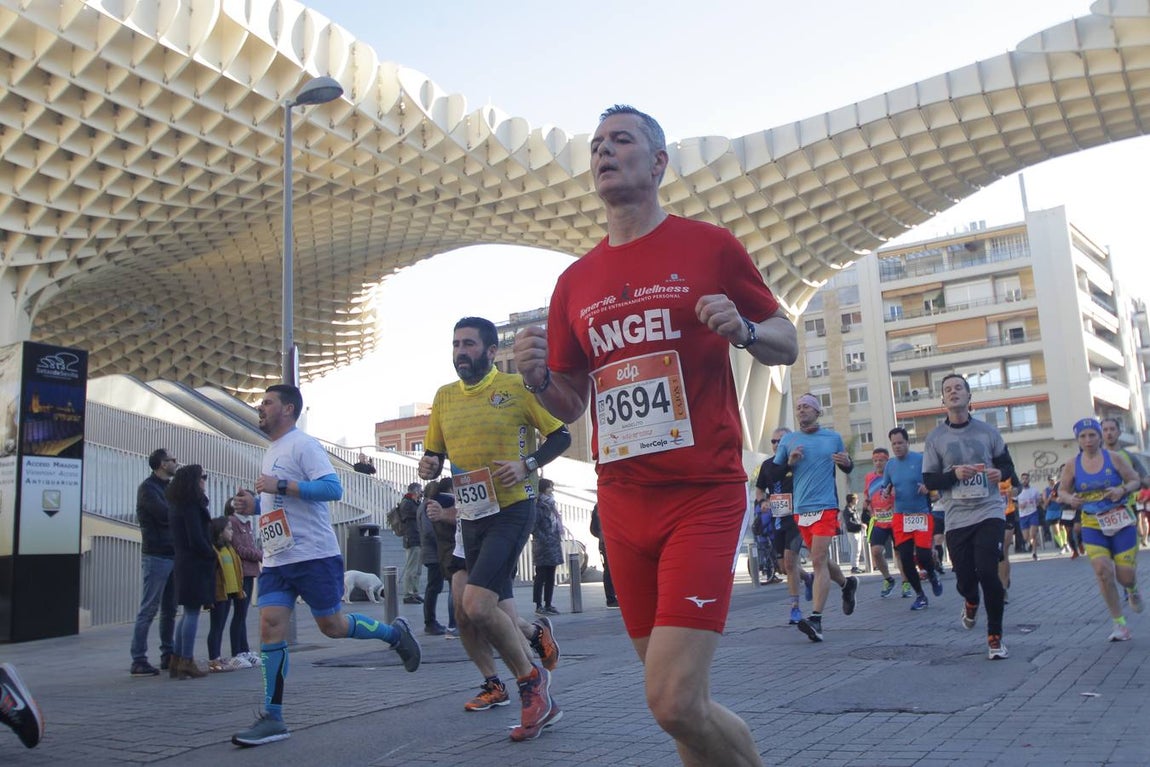 ¿Has corrido en la Medio Maratón de Sevilla? Búscate aquí (II)