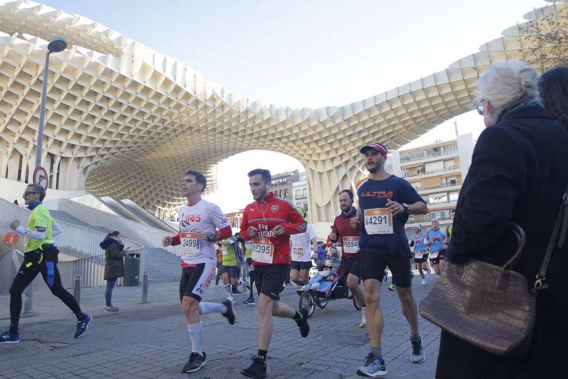 ¿Has corrido en la Medio Maratón de Sevilla? Búscate aquí (II)