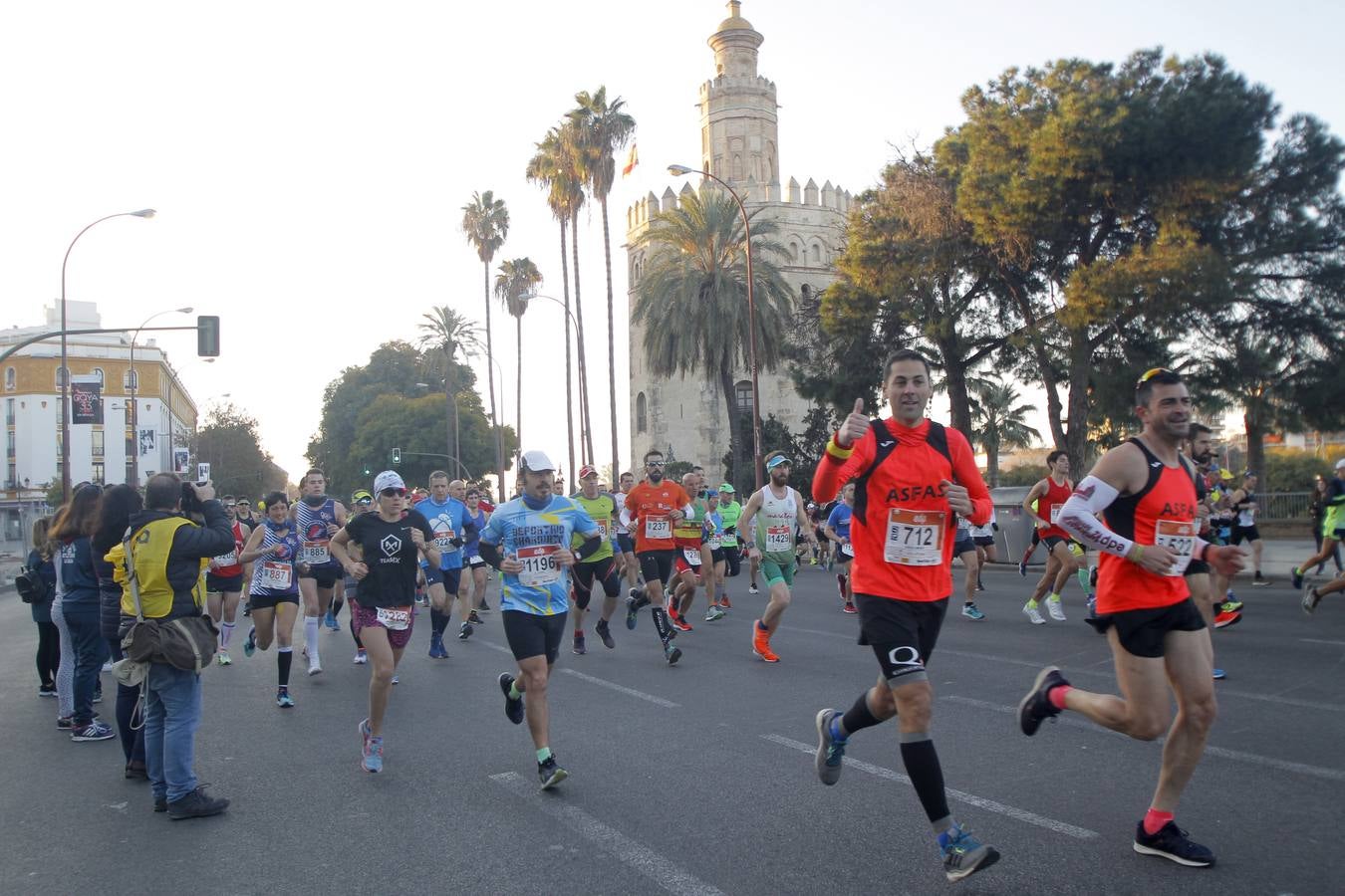 ¿Has corrido en la Medio Maratón de Sevilla? Búscate aquí (y IV)