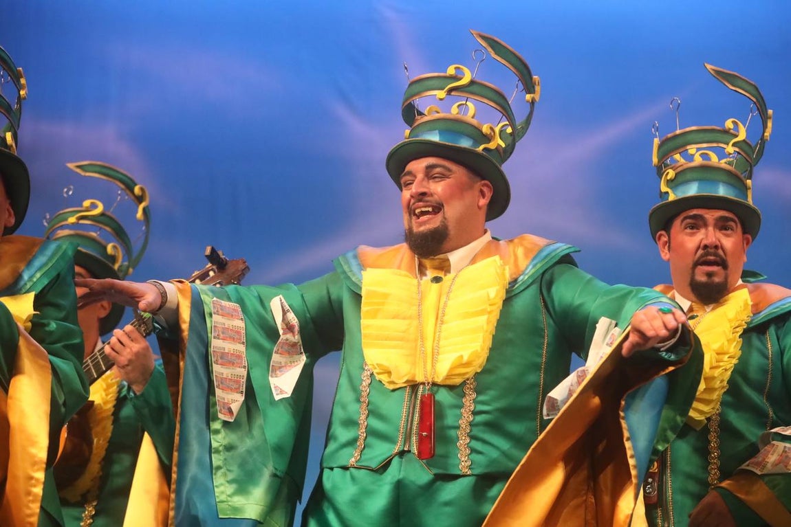 FOTOS: Chirigota Cosas del destino en el COAC 2019