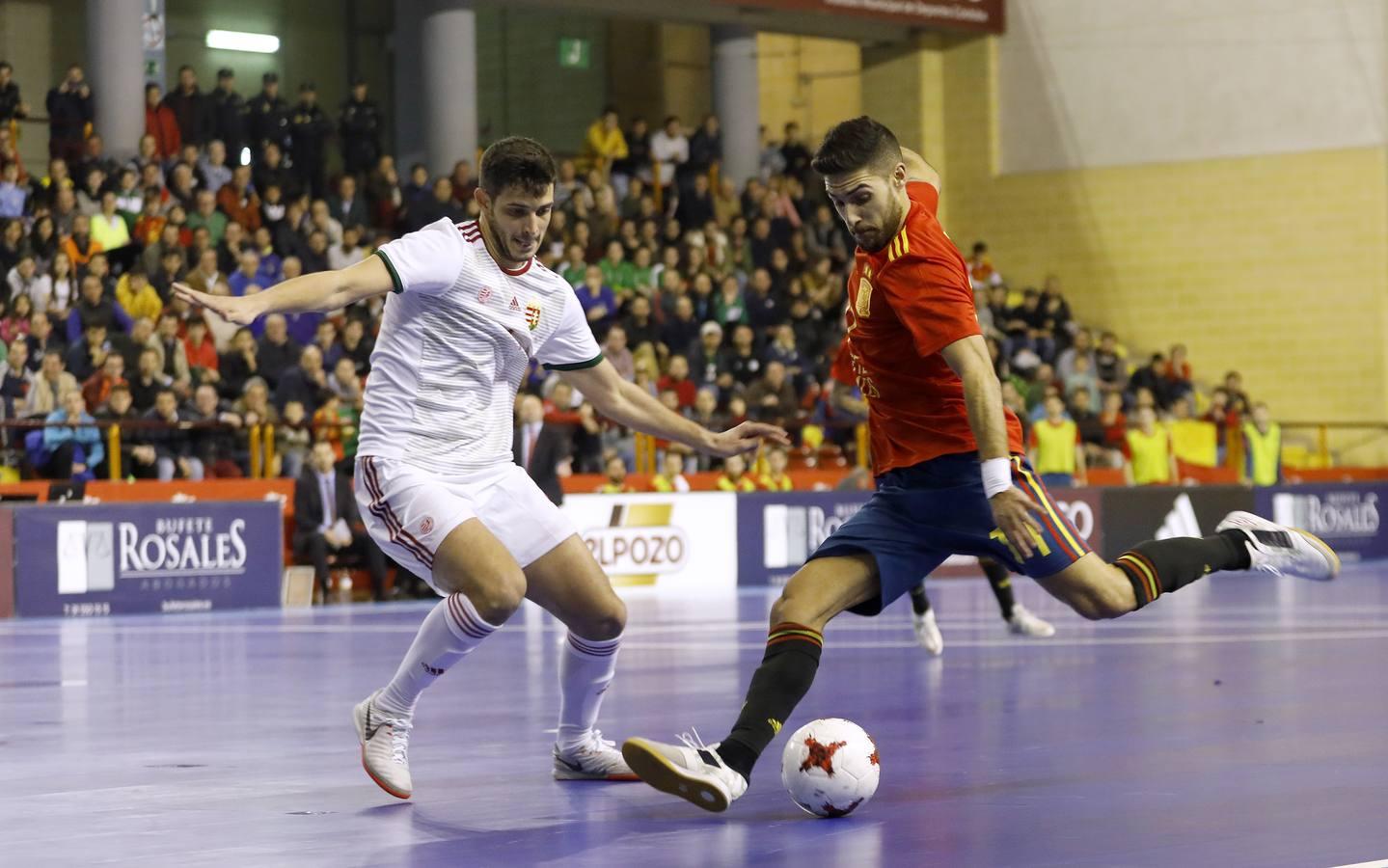 La victoria de España a Hungría por 7-0 en Fútbol Sala, en imágenes