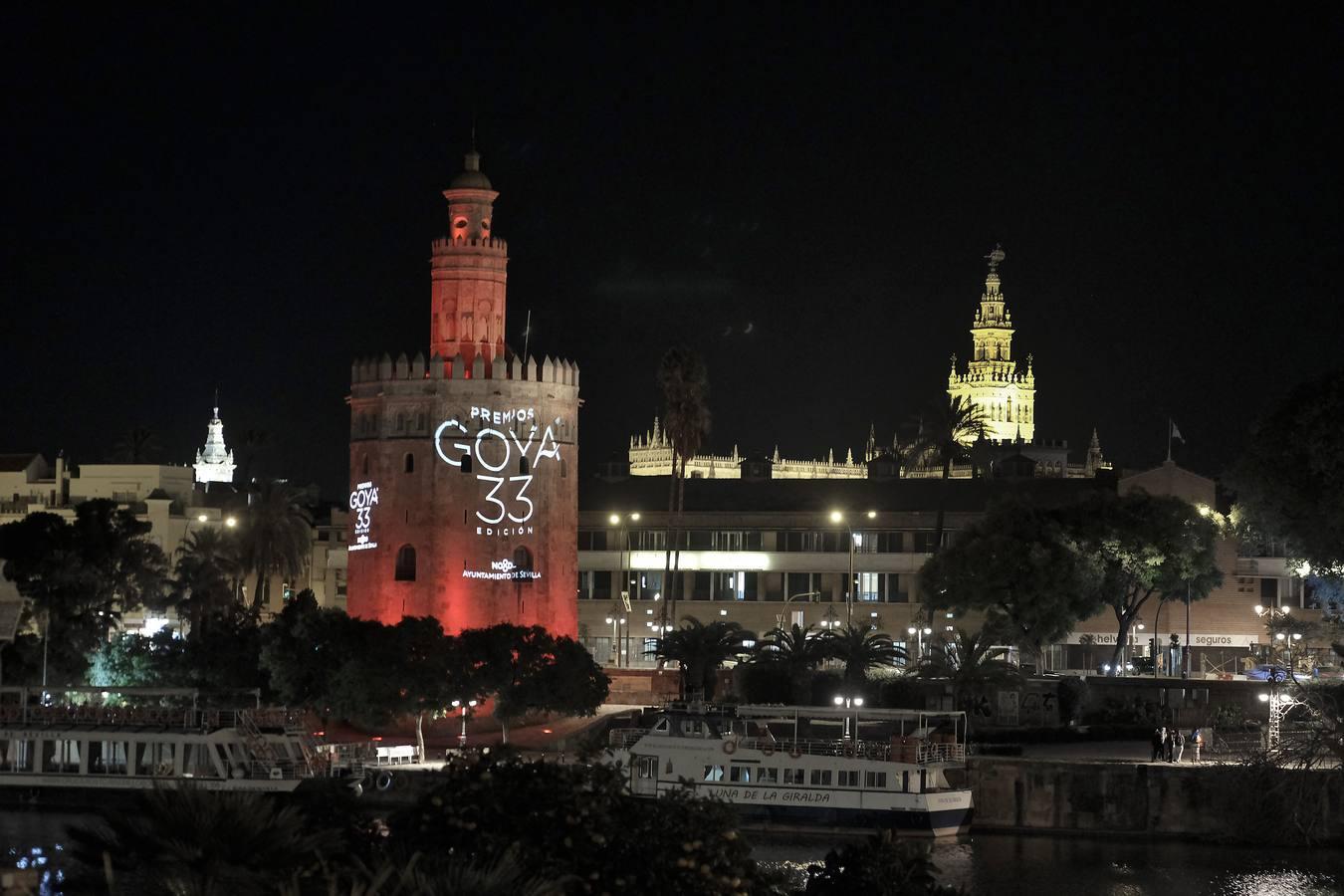 Fotogalería: Sevilla luce para la gala de los Goya