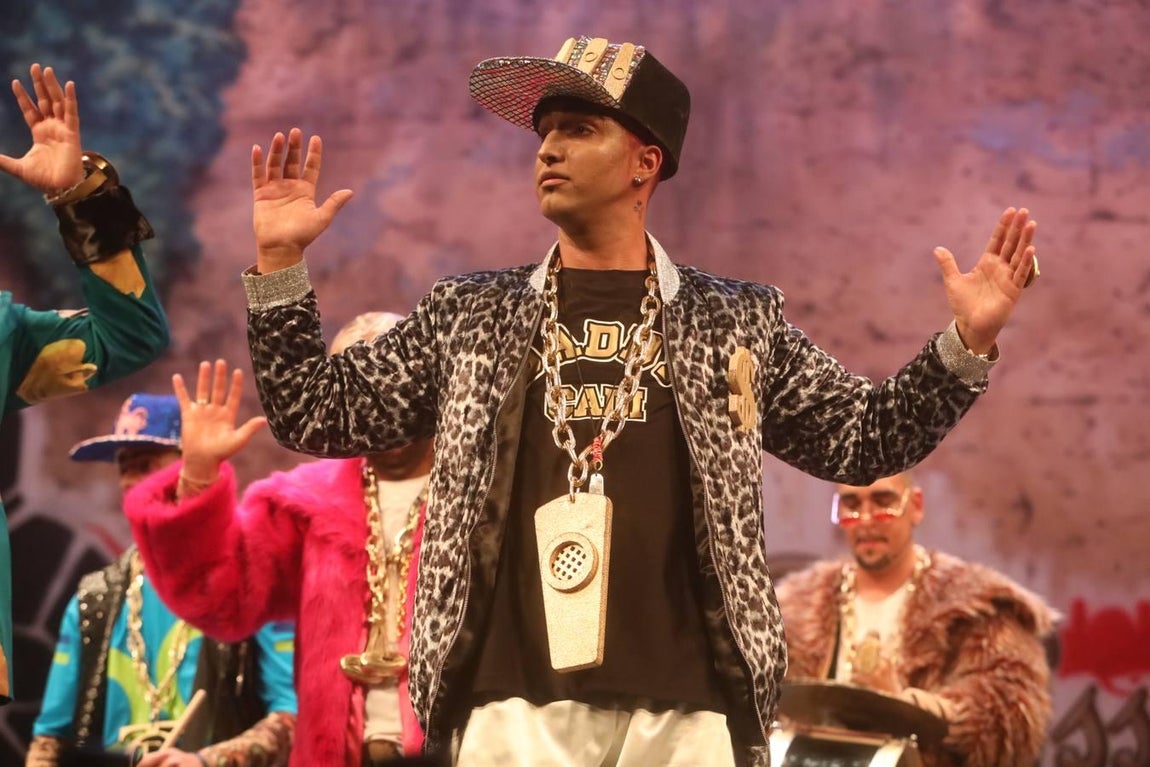 FOTOS: chirigota Daddy Cadi en el COAC 2019